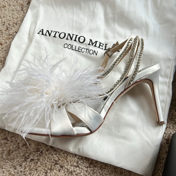 Antonio Melani Aurora feather white heels - Picture 4 of 5